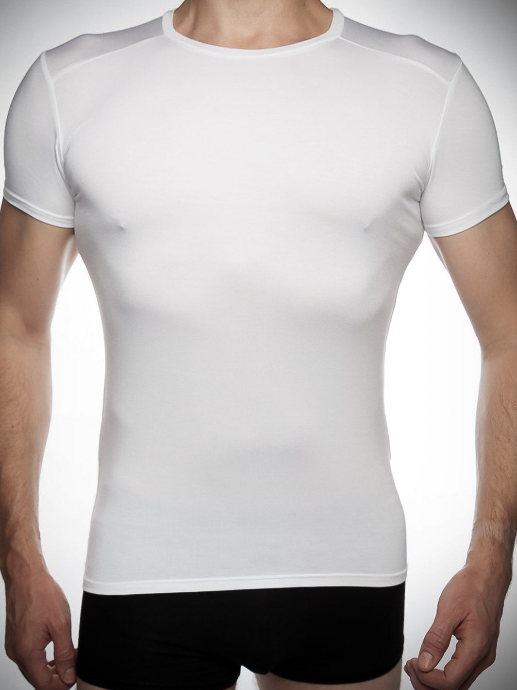 Men's undershirt with crew neck in white bamboo - front view